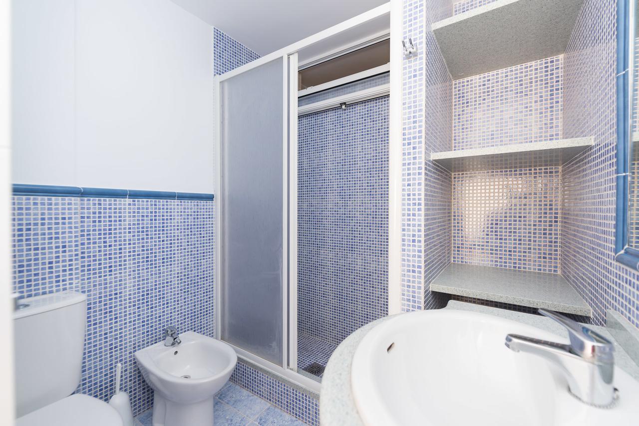 Apartamentos Marta Playa Аликанте Экстерьер фото