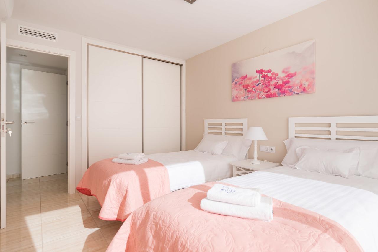 Apartamentos Marta Playa Аликанте Экстерьер фото